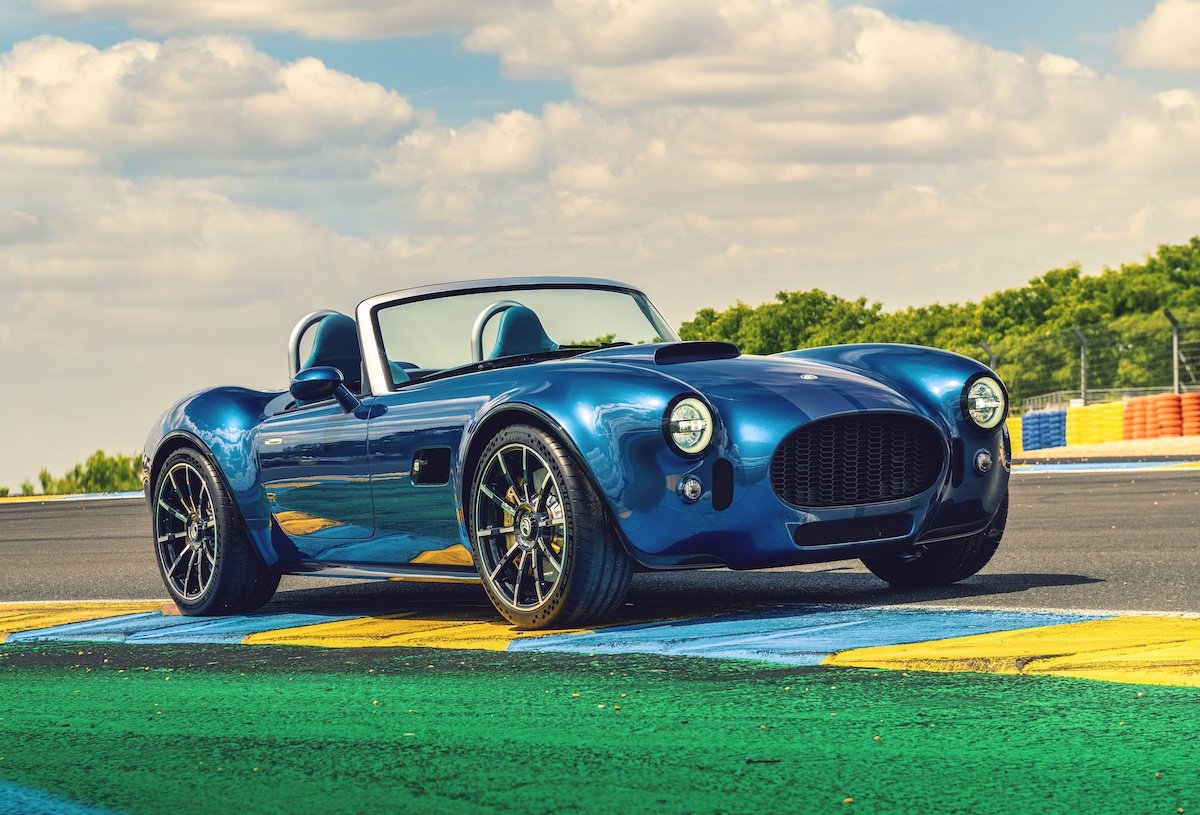 AC Cobra GT Roadster